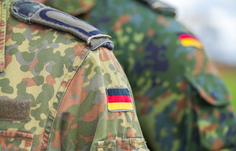 Η πλειοψηφία των Γερμανών υποστηρίζει την υποχρεωτική στρατιωτική θητεία