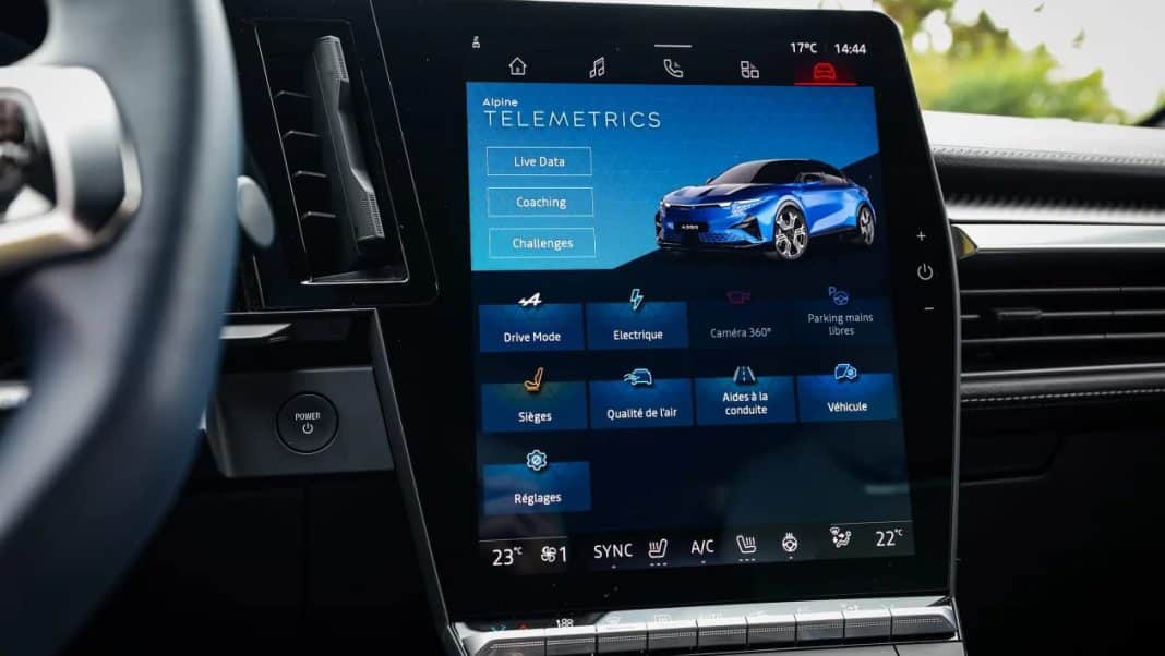 Alpine A390: Χαμόγελο μέχρι τα αυτιά!