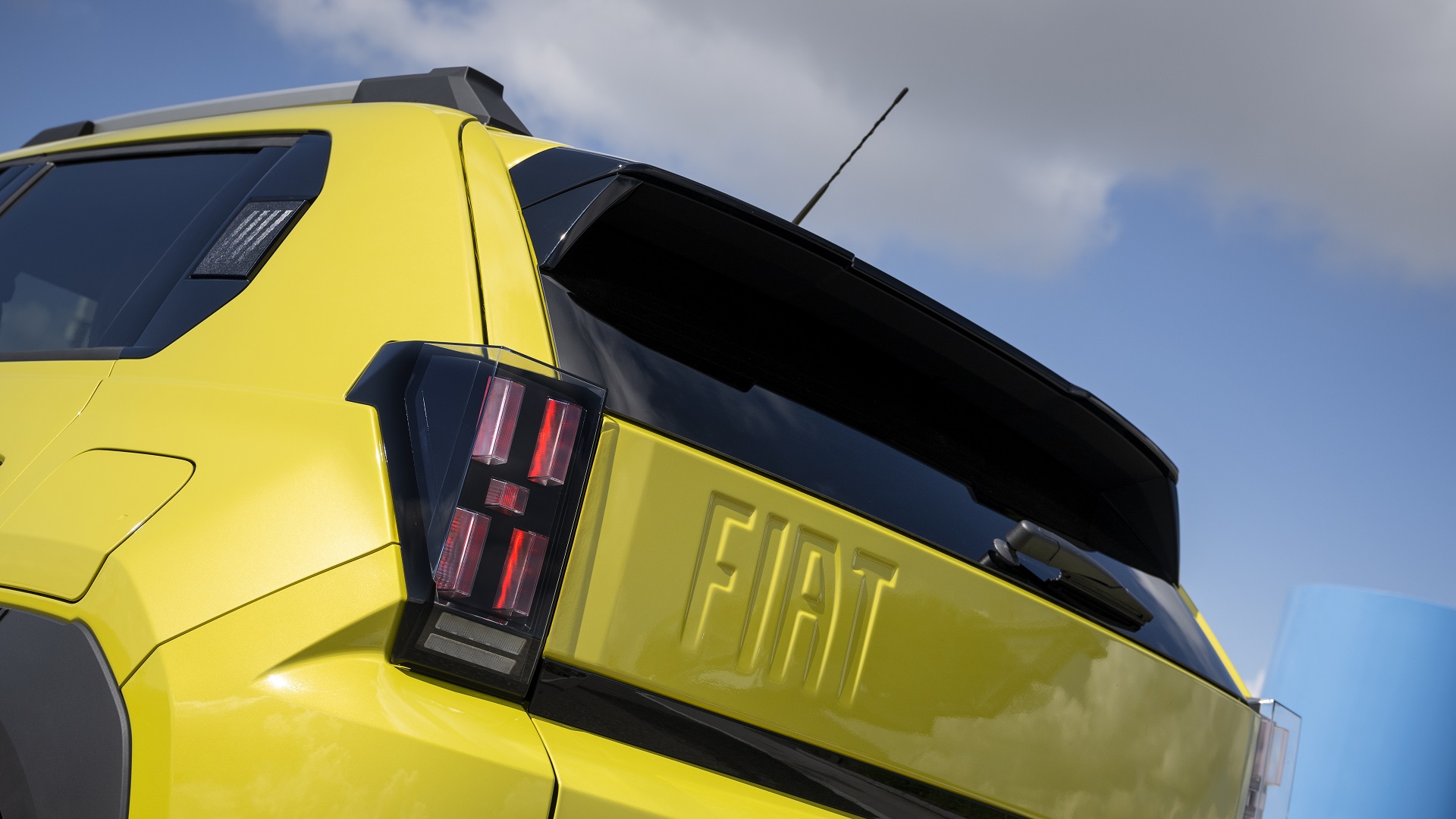 Fiat Grande Panda Hybrid Icon interiors (11) Fiat Grande Panda Hybrid Icon interiors (11)