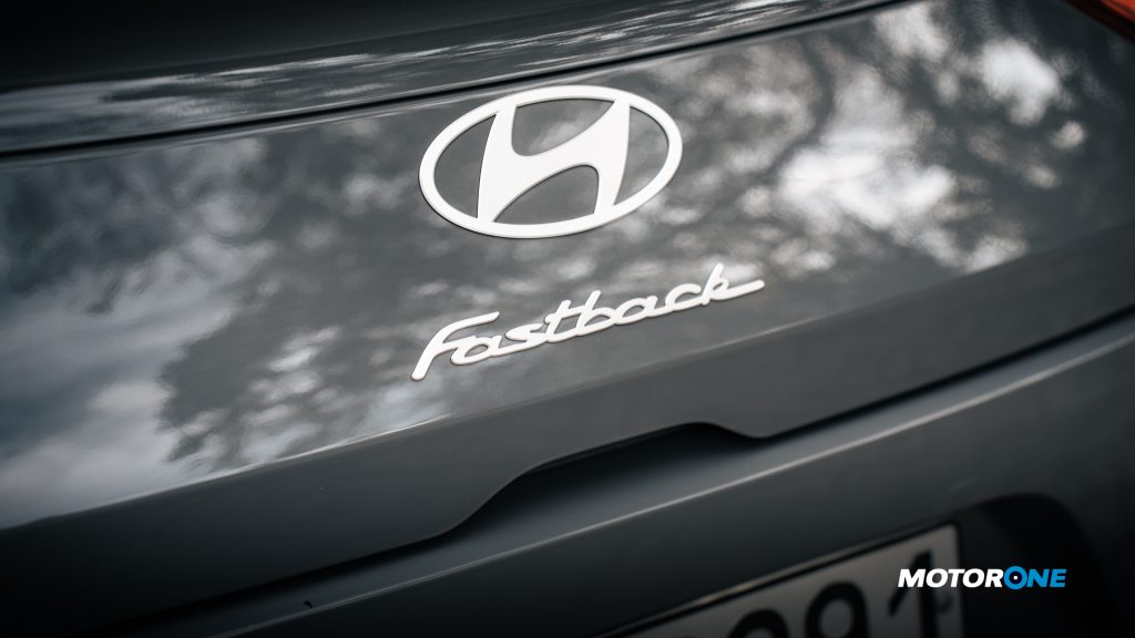 Δοκιμάζουμε το Hyundai i30 Fastback 1.5 T-GDI 48V Hybrid 7-DCT N-Line - motorone.gr