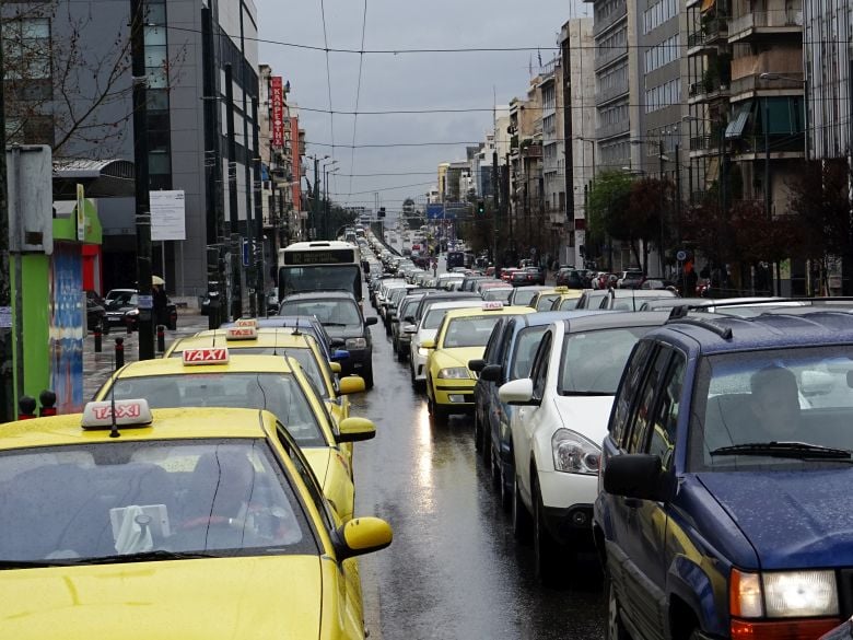 Αναρτήθηκαν τα τέλη κυκλοφορίας 2026 στην πλατφόρμα myCAR της ΑΑΔΕ