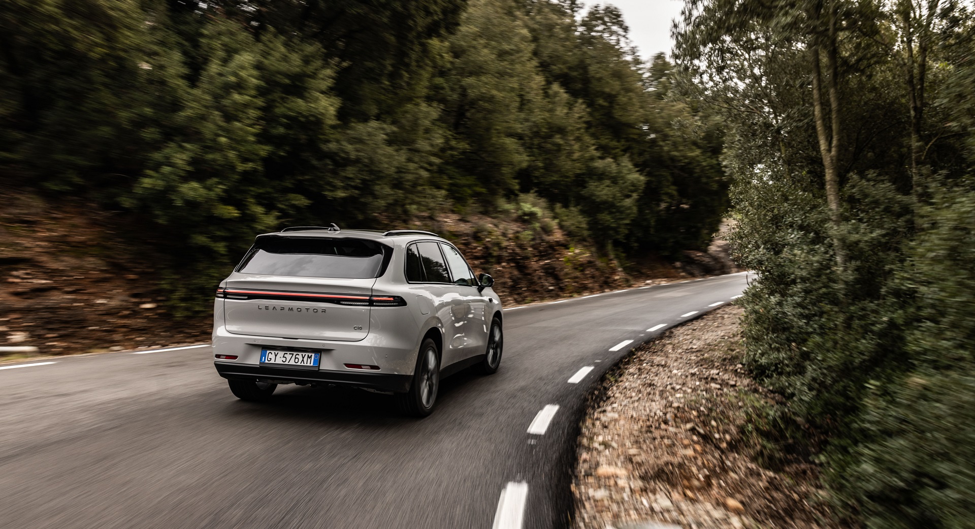 Leapmotor C10 REEV 2025 (8)