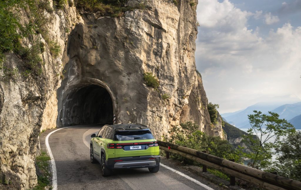 Νέο Jeep Compass: Κορυφαίες δυνατότητες και προηγμένη τεχνολογία