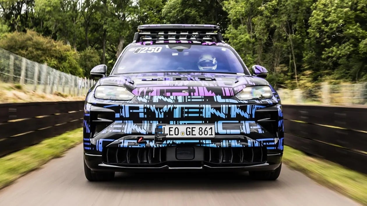 Η νέα Porsche Cayenne Electric είναι έτοιμη για την παρουσίαση στις 19 Νοεμβρίου.