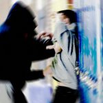 Θλιβερά στοιχεία για την ανήλικη παραβατικότητα: Μειώνονται τα όρια ηλικίας, συμμετέχουν περισσότερα κορίτσια