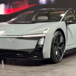 Η Toyota ετοιμάζει το πρώτο της ηλεκτρικό αυτοκίνητο με μπαταρία στερεάς κατάστασης