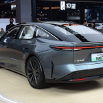 Το νέο κινεζικό ηλεκτρικό σεντάν bZ7 της Toyota κάνει ντεμπούτο