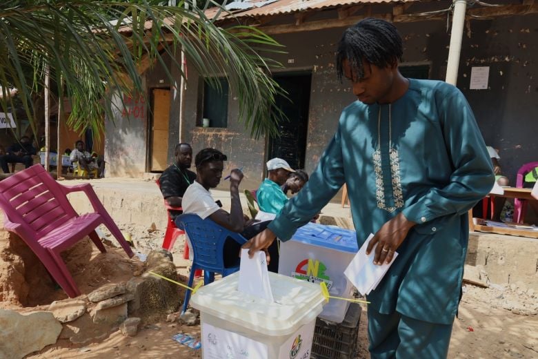 Στρατιωτικό πραξικόπημα στη Γουινέα-Μπισάου μια μέρα πριν από την ανακοίνωση των εκλογικών αποτελεσμάτων