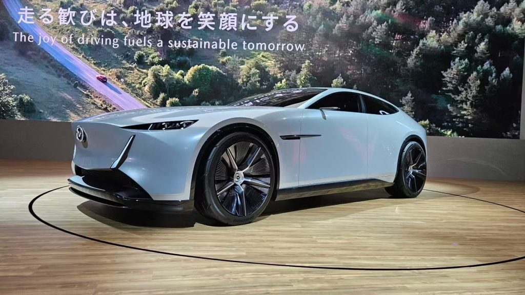 Οι 5 πιο «πιπεράτες» αποκαλύψεις της έκθεσης κινητικότητας της Ιαπωνίας