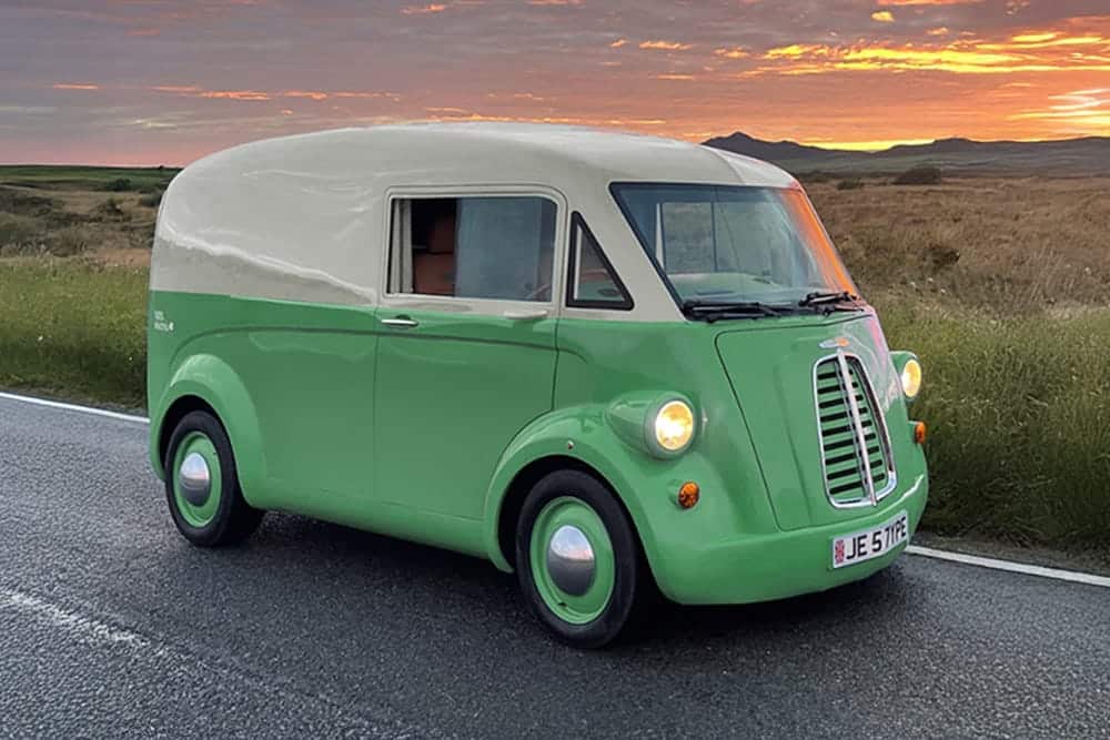 Το Morris J-Type επιστρέφει ως hi-tech ηλεκτρικό!