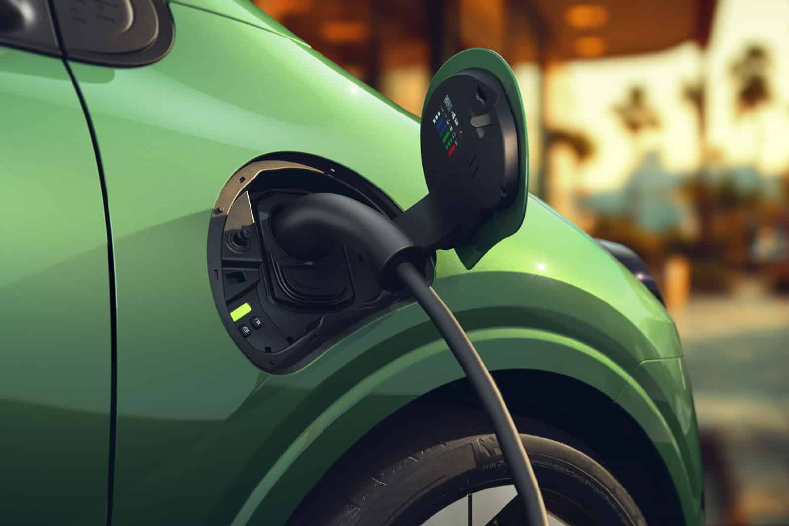 Αυτό είναι το νέο Renault Twingo που... μπαίνει στην πρίζα
<p data-wpview-marker=