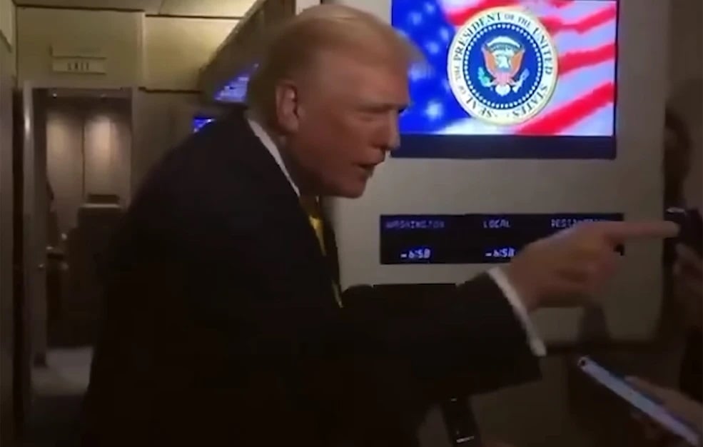 Δημοσιογράφοι… εκνεύρισαν τον Τραμπ: «Σιωπή γουρούνα!» στη μια, «είσαστε φρικτή δημοσιογράφος» στην άλλη