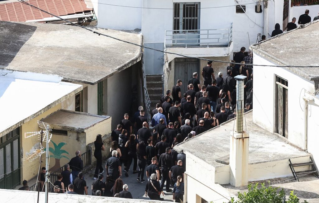 Mακελειό στα Βορίζια: Επεκτείνονται οι έρευνες και στο Ρέθυμνο για τα τρία αδέλφια που αναζητούνται