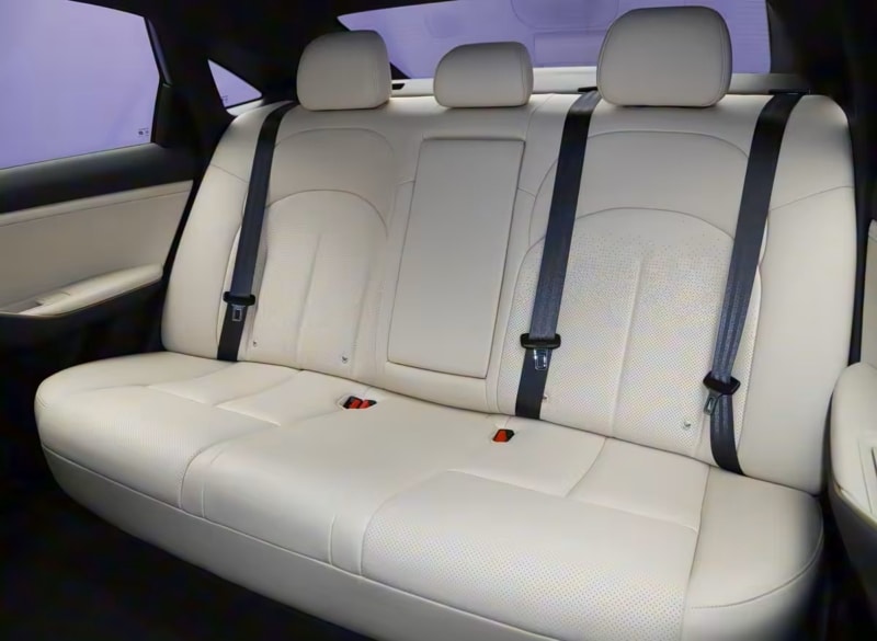 Το ολοκαίνουργιο Nissan N6 PHEV λανσάρεται στην Κίνα από €11.160