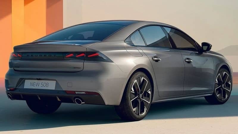 Η Peugeot αμφισβητεί την κυριαρχία των SUV και φέρνει πίσω το 508!