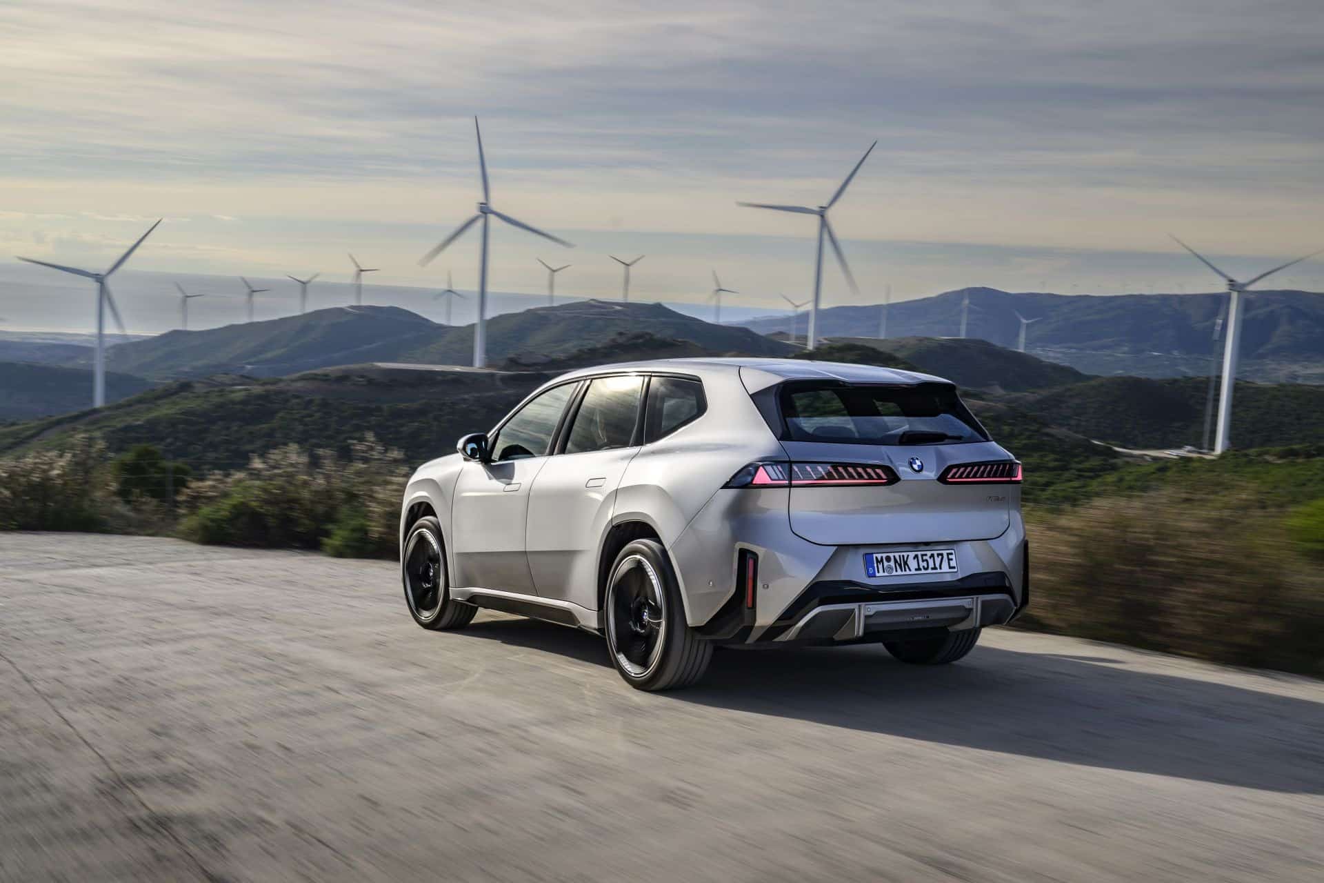 iX3 50 xDrive: Το ηλεκτρικό SUV που ανοίγει νέο κεφάλαιο για τη BMW