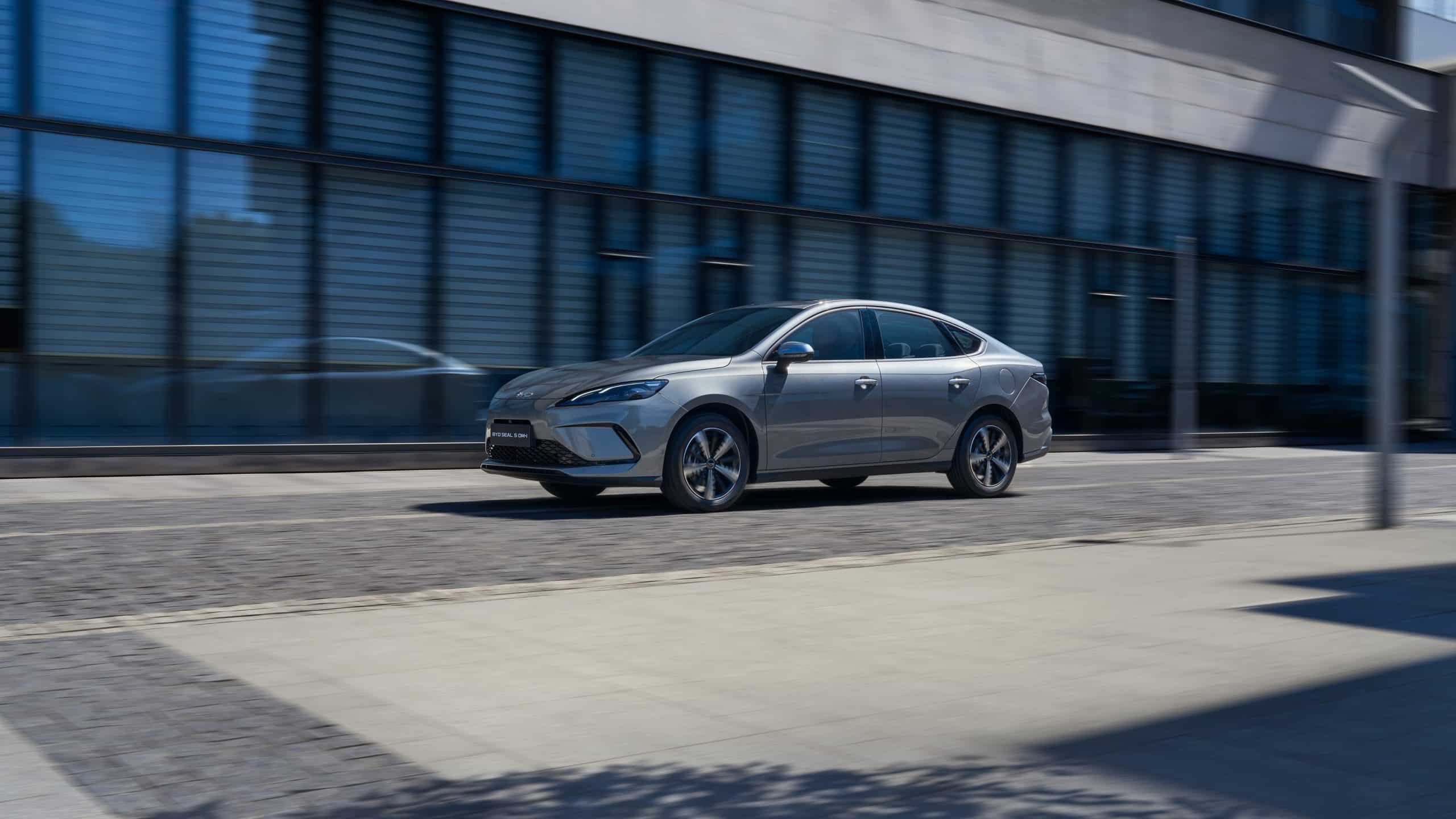 Το BYD SEAL 5 DM-i πάτησε Ελλάδα με τεχνολογία PHEV Super Hybrid - Δείτε πόσο κάνει
