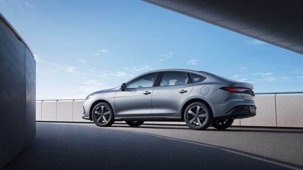 Το BYD SEAL 5 DM-i πάτησε Ελλάδα με τεχνολογία PHEV Super Hybrid - Δείτε πόσο κάνει