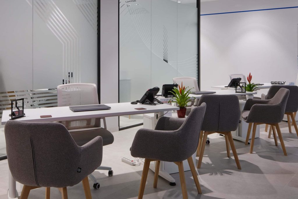 Η Geely εγκαινιάζει το πρώτο Geely Experience Store στην Ελλάδα