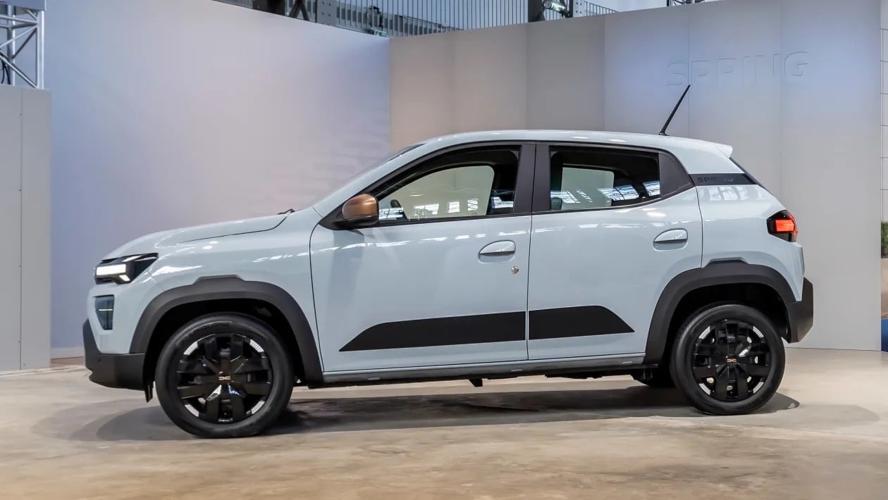 Νέο Dacia Spring 2026: Περισσότερη ισχύς έως 100 PS, νέα μπαταρία LFP και αναβαθμισμένη τεχνολογία