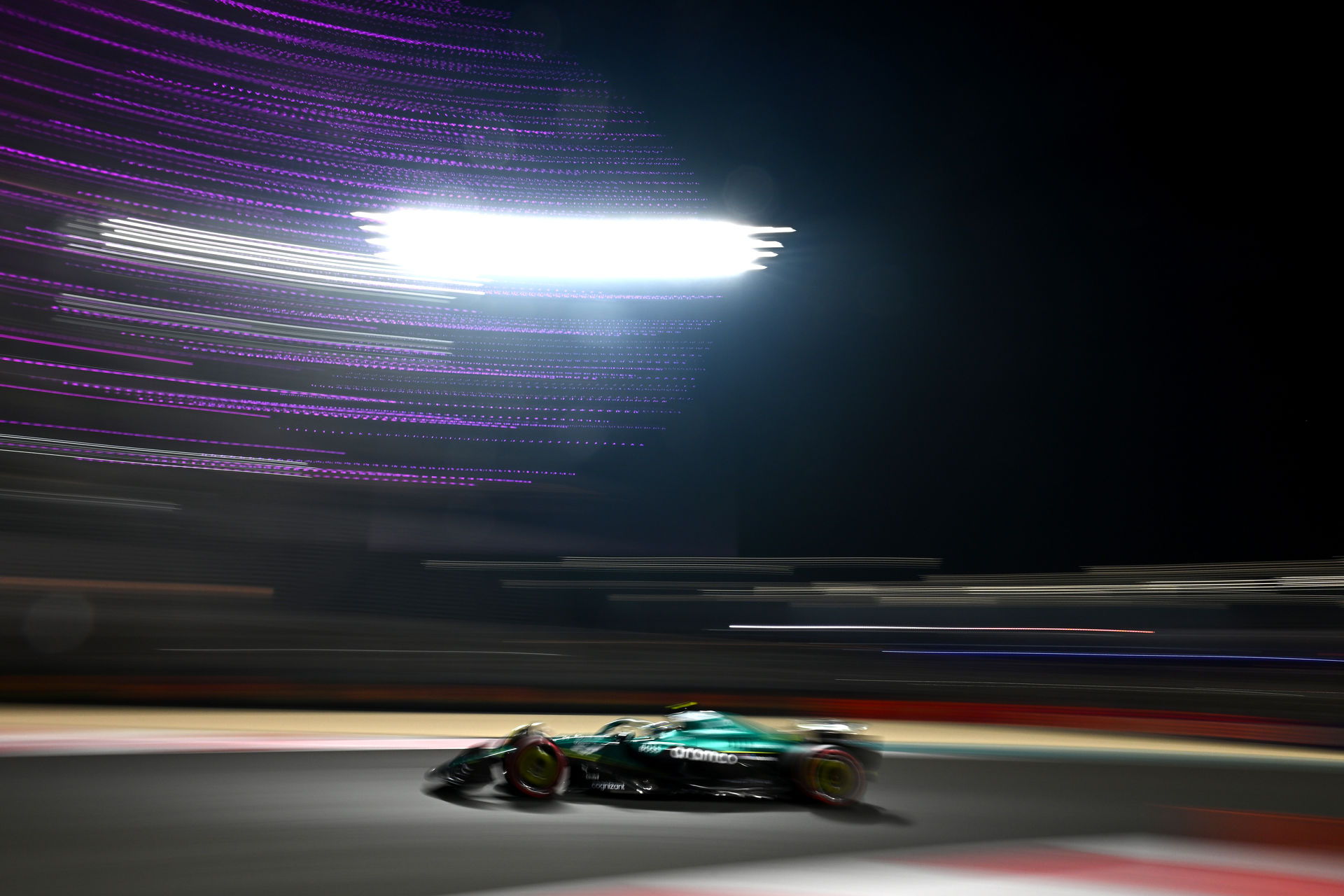 F1 Fernando Alonso (Aston Martin) (2) F1 Fernando Alonso (Aston Martin) (2)