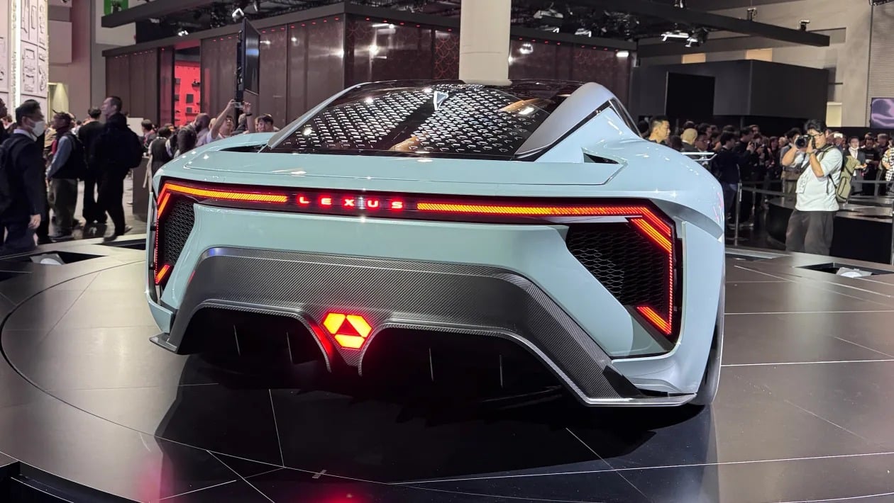 Η νέα Lexus LFA επιστρέφει… αλλά όχι όπως την φαντάζεστε!