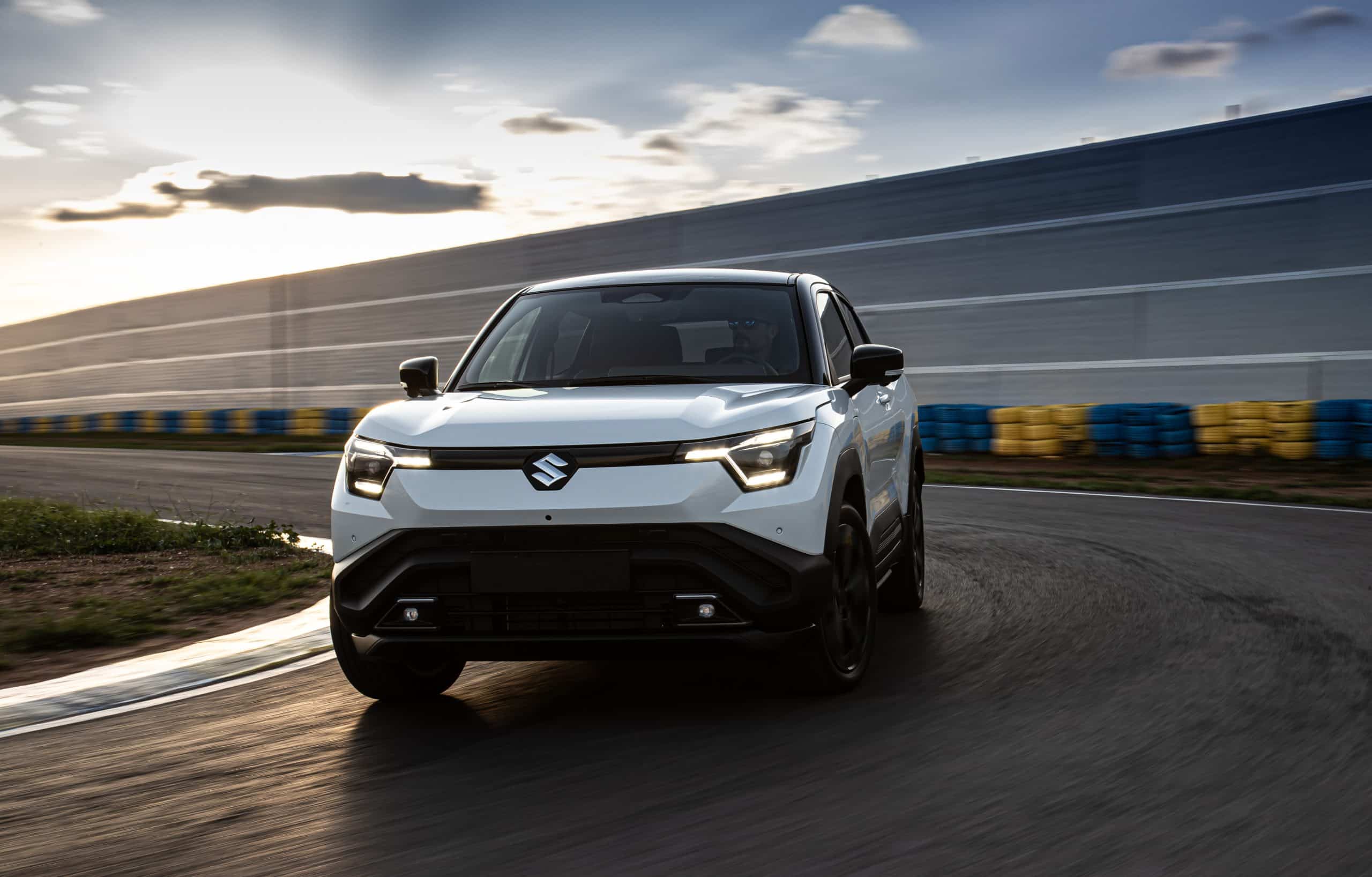 Suzuki e-Vitara: Οδηγούμε το πρώτο ηλεκτρικό Suzuki που αλλάζει τα δεδομένα