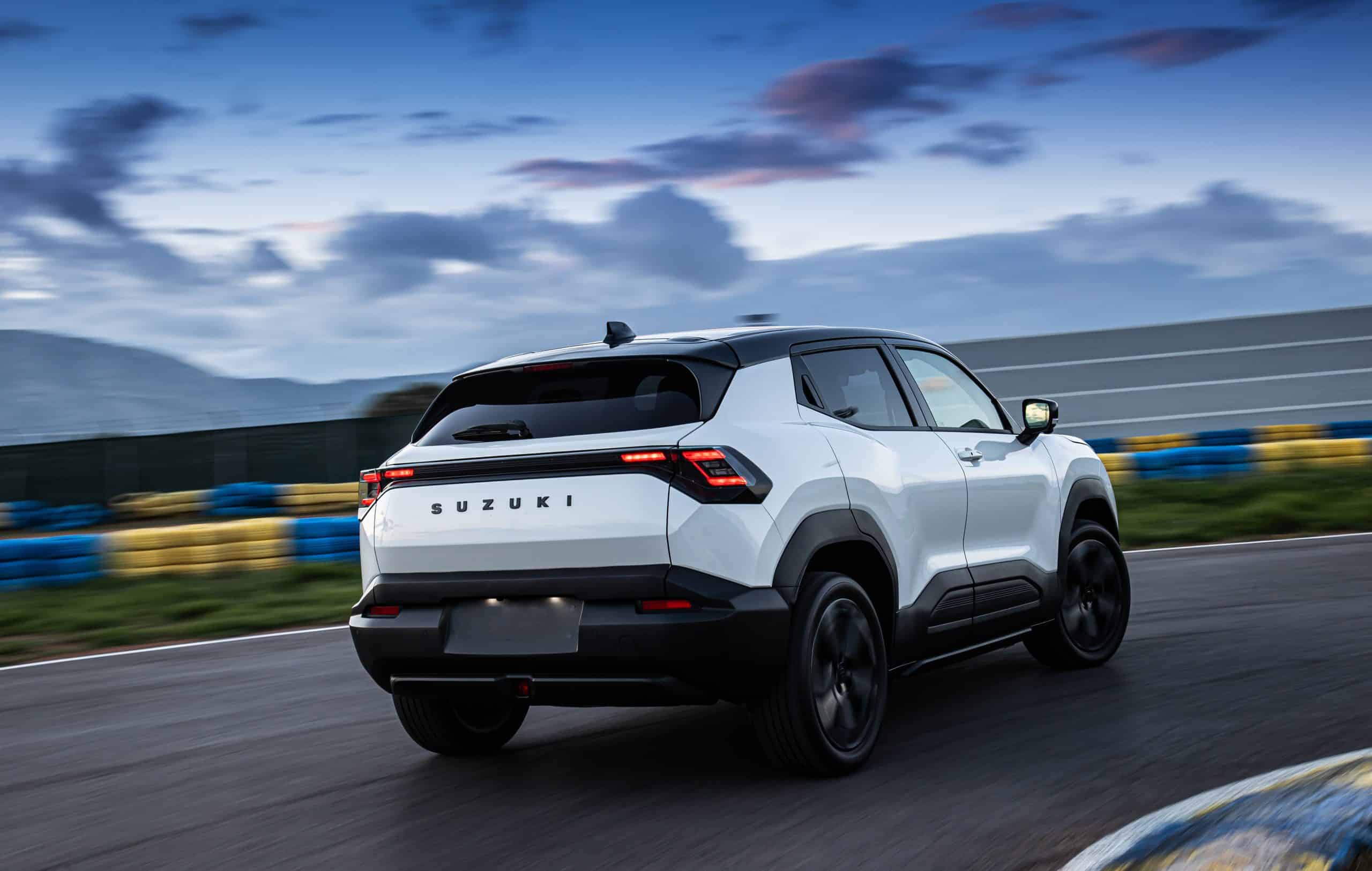 Suzuki e-Vitara: Οδηγούμε το πρώτο ηλεκτρικό Suzuki που αλλάζει τα δεδομένα