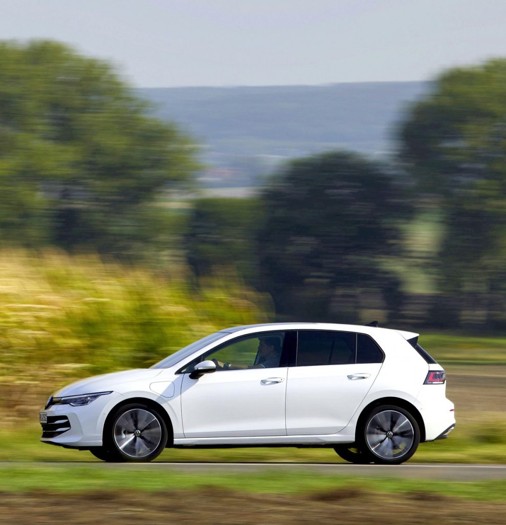 Volkswagen Smart Deals και στα PHEV μοντέλα με ηλεκτρική αυτονομία έως 179 km