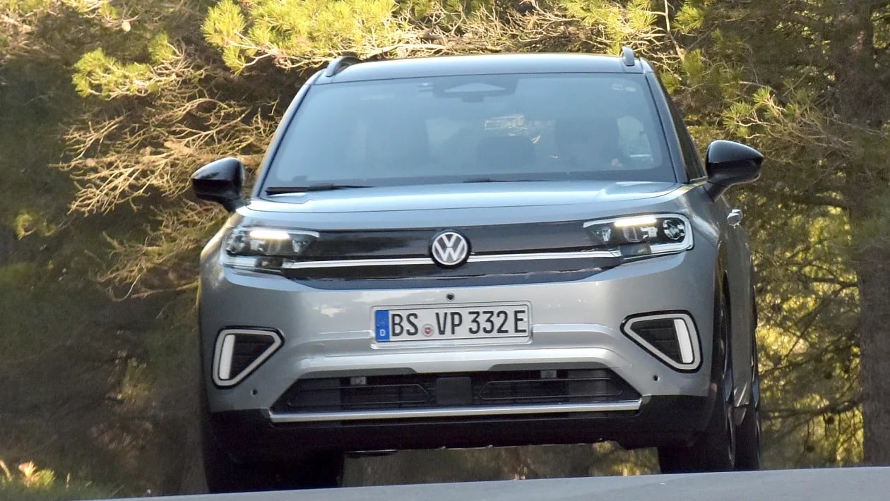 Volkswagen ID. Cross: Το νέο μικρό ηλεκτρικό SUV αποκαλύφθηκε στις δοκιμές