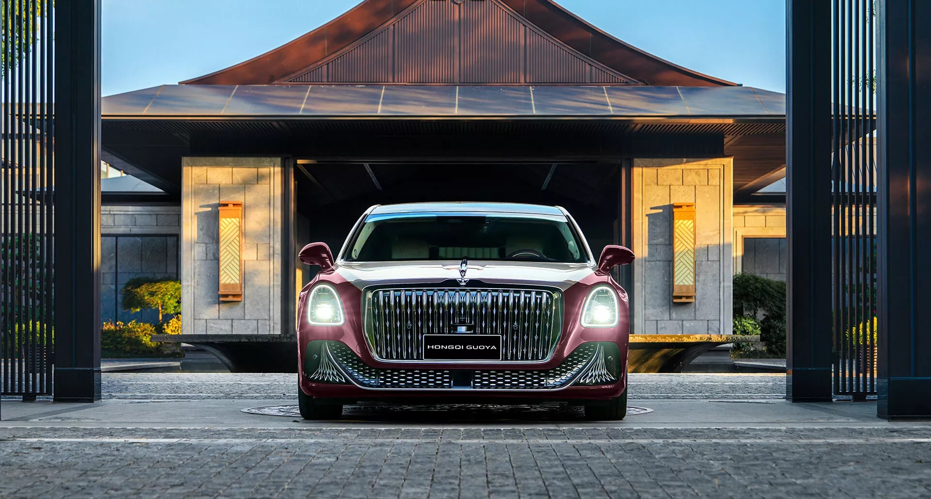 Η πιο πολυτελής κινεζική μάρκα αυτοκινήτων εισβάλλει στην Ευρώπη με 15 νέα μοντέλα