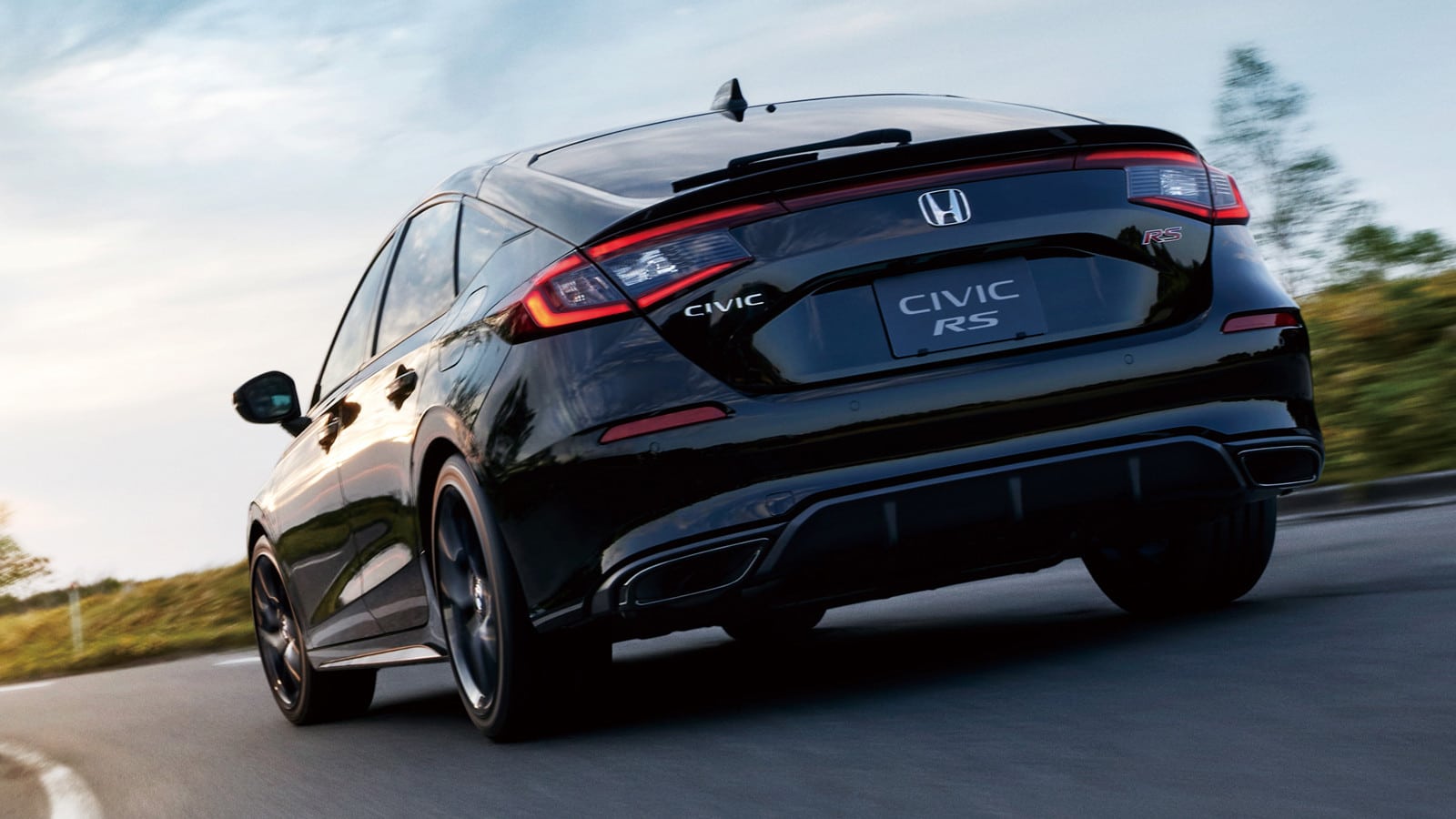 Η HONDA ετοιμάζει το υβριδικό Civic e:HEV RS