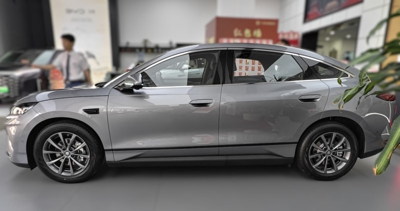 BYD Seal 6 EV: Το compact ηλεκτρικό sedan που βάζει την οδήγηση πάνω απ’ όλα