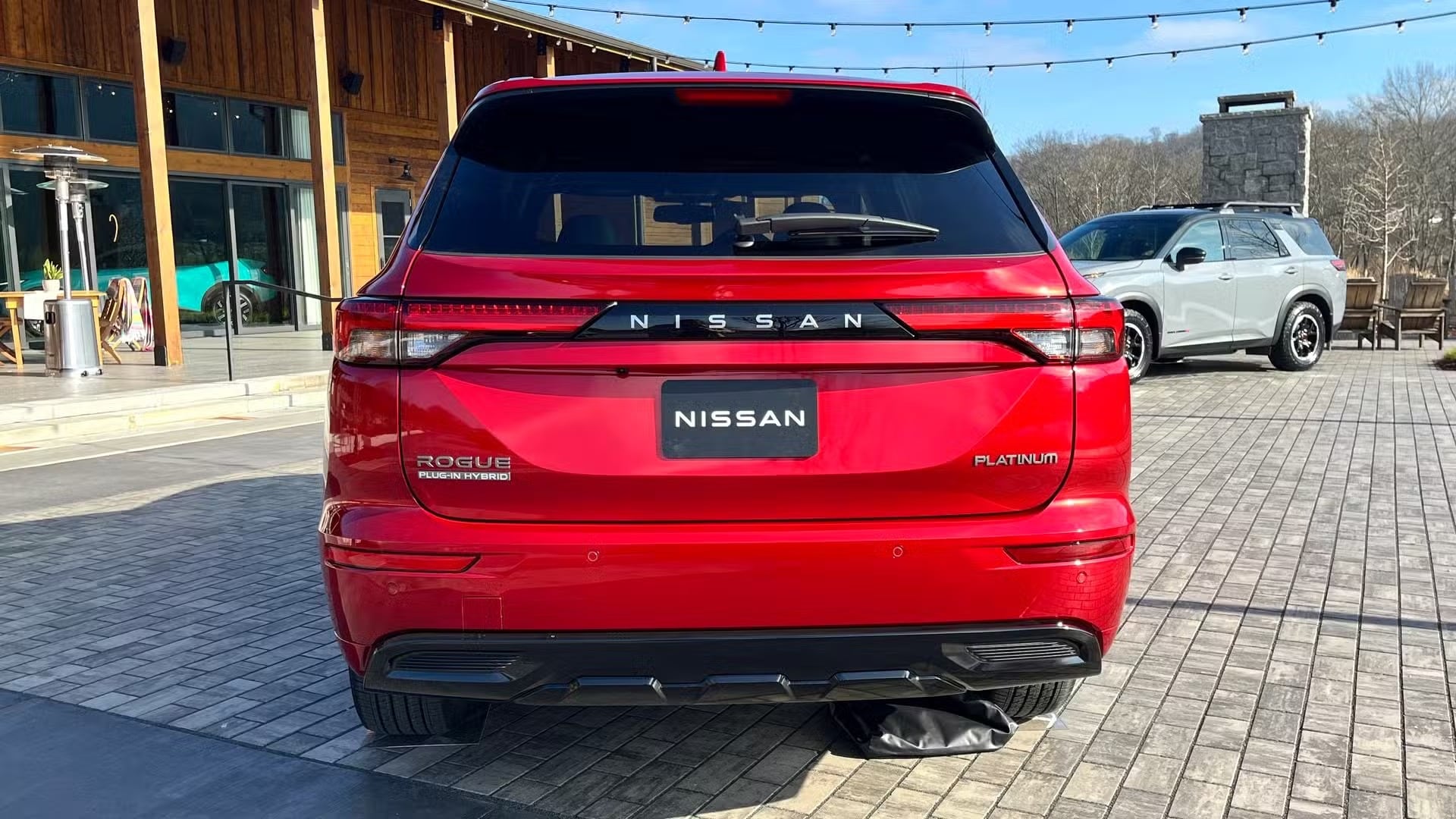 Nissan Rogue PHEV 2026: Το «κρυφό» Mitsubishi που αλλάζει τα δεδομένα στα PHEV-SUV