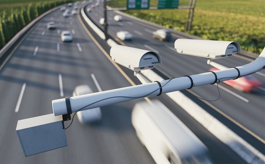 Τα οκτώ σημεία της Αττικής που θα μπουν πιλοτικά κάμερες έως το τέλος του έτους – Θα καταγράφονται σημαντικές παραβάσεις του Κ.Ο.Κ.