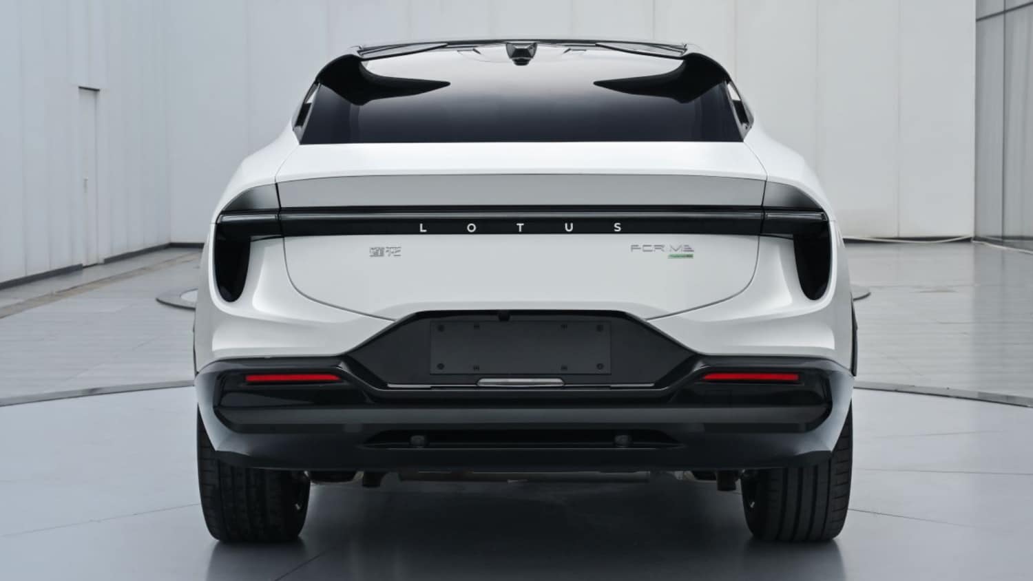 Νέο Lotus Eletre «For Me»: Το PHEV «θηρίο» των 1.400 PS με αυτονομία 355 km και φόρτιση σε 8 λεπτά