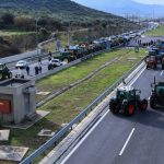 Άνοιξαν οι σήραγγες των Τεμπών από το μπλόκο των αγροτών