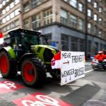 Τρακτέρ στους δρόμους των Βρυξελλών πριν τη Σύνοδο Κορυφής της ΕΕ - FinanceNews.gr