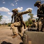 Η πλειοψηφία των Ουκρανών τάσσεται κατά της αποχώρησης του στρατού από το Ντονμπάς