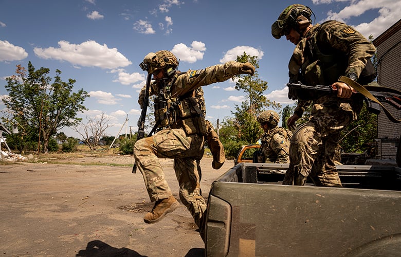 Η πλειοψηφία των Ουκρανών τάσσεται κατά της αποχώρησης του στρατού από το Ντονμπάς