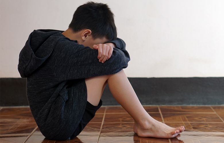 Σοκαριστική υπόθεση στη Θεσσαλονίκη: Καταγγελία σε βάρος 55χρονης ότι κακοποιούσε σεξουαλικά τον ανήλικο γιο της οικιακής βοηθού