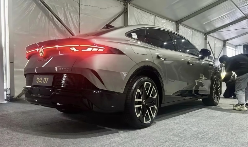 Το νέο VW ID. Unyx 07 μόλις αποκαλύφθηκε: 231 PS και 558 km αυτονομία!