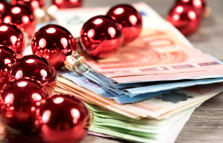 Τι ισχύει για το δώρο Χριστουγέννων στους μισθωτούς του ιδιωτικού τομέα