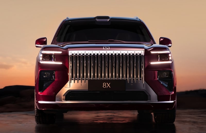 Zeekr 8X-PHEV: Το νέο premium SUV με έως 328 km ηλεκτρική αυτονομία και τεχνολογία αιχμής