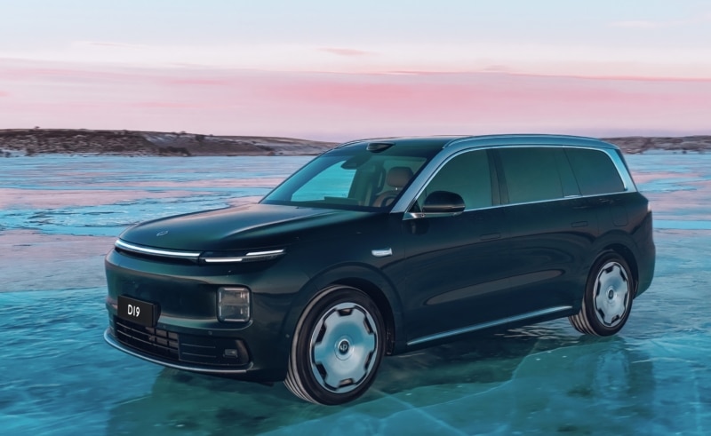 Leapmotor D19: Το SUV που δεν… καταλαβαίνει από σκασμένα λάστιχα