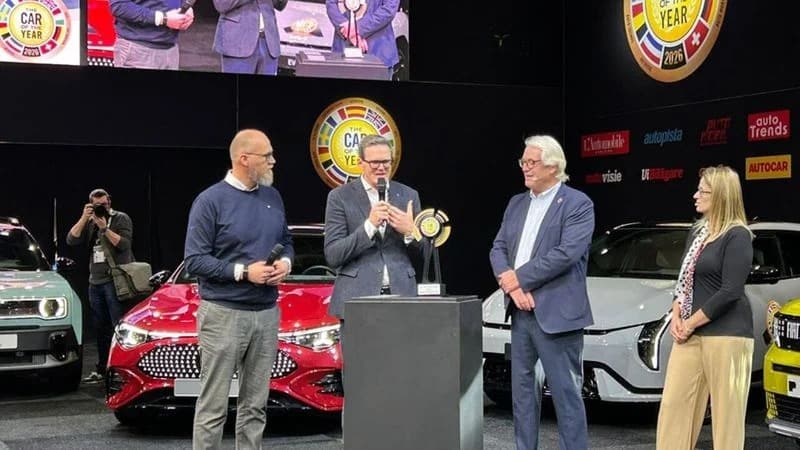 Η νέα Mercedes-Benz CLA αναδείχθηκε Ευρωπαϊκό Αυτοκίνητο της Χρονιάς 2026