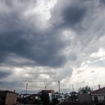Καιρός: Πού θα εκδηλωθούν τοπικές βροχές
