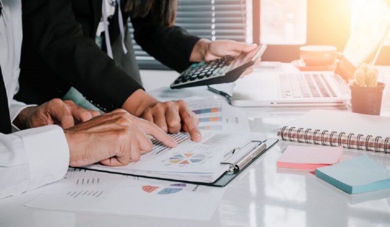 Μικρές επιχειρήσεις: Πωλήσεις αγαθών χωρίς ΦΠΑ έως 100.000 ευρώ στην ευρωπαϊκή αγορά – Τα οφέλη και η διαδικασία των αιτήσεων