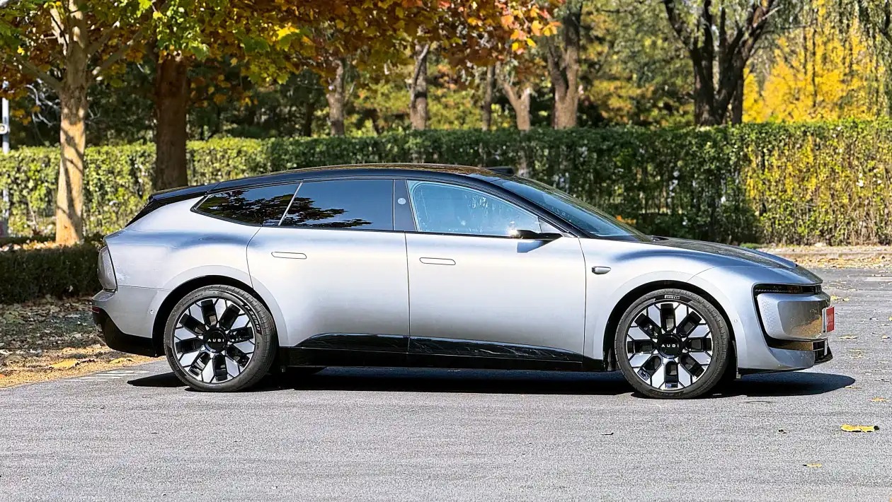 AUDI E5 Sportback 2026: Το καλύτερο αυτοκίνητο που έχει κατασκευάσει η Audi