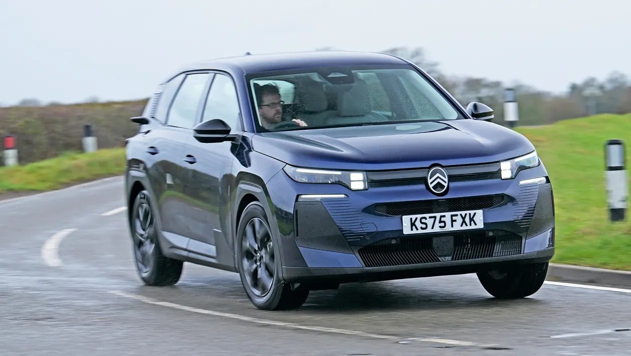 Dacia Bigster vs Citroen C5 Aircross: Ποιο SUV τα καταφέρνει καλύτερα;